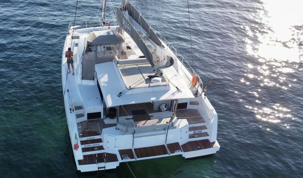 Catamarán Bali 4.4