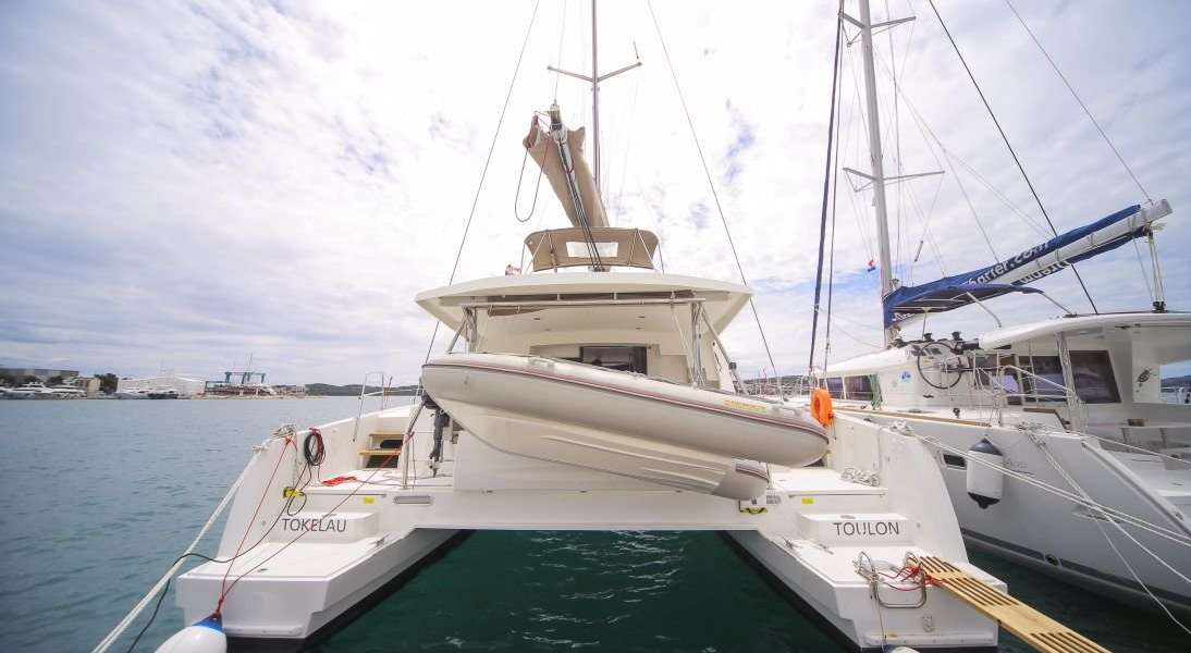 Catamarán Bali 4.5