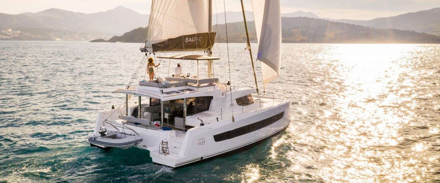 Catamaran Bali 4.6