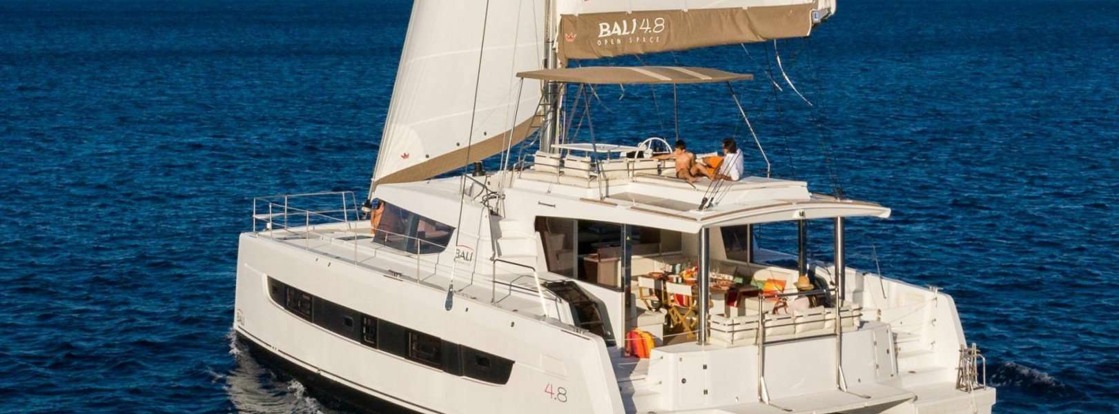 Catamaran Bali 4.8