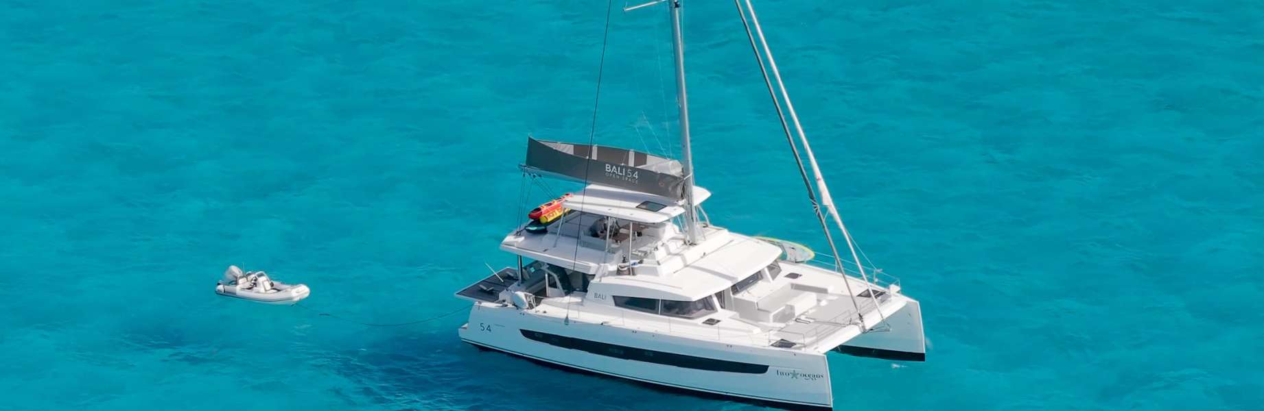 Catamarán Bali 5.4