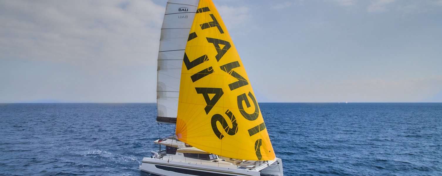 Catamaran Bali 5.4