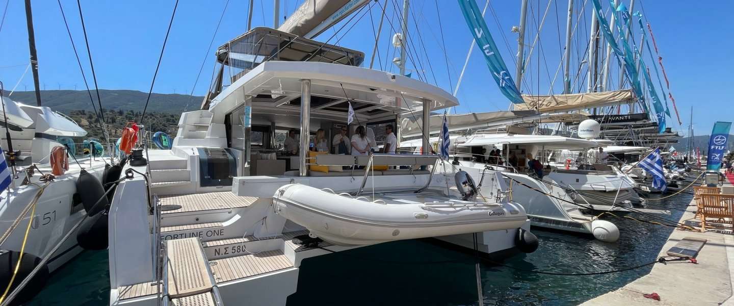 Catamarán Bali 5.4