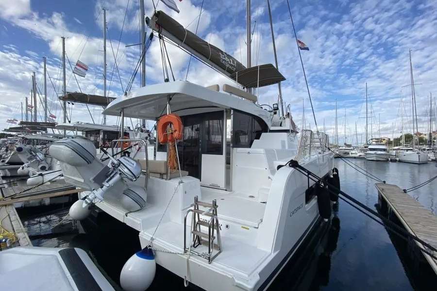 Catamaran Bali Catspace Voile