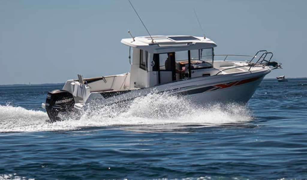 Motor boat Barracuda 7