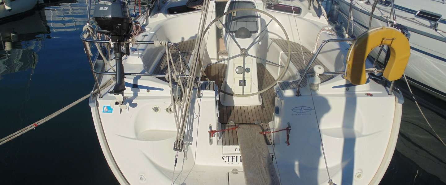 Парусная яхта Bavaria 37 Cruiser