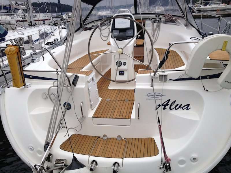 Sailboat Bavaria 39 Cruiser