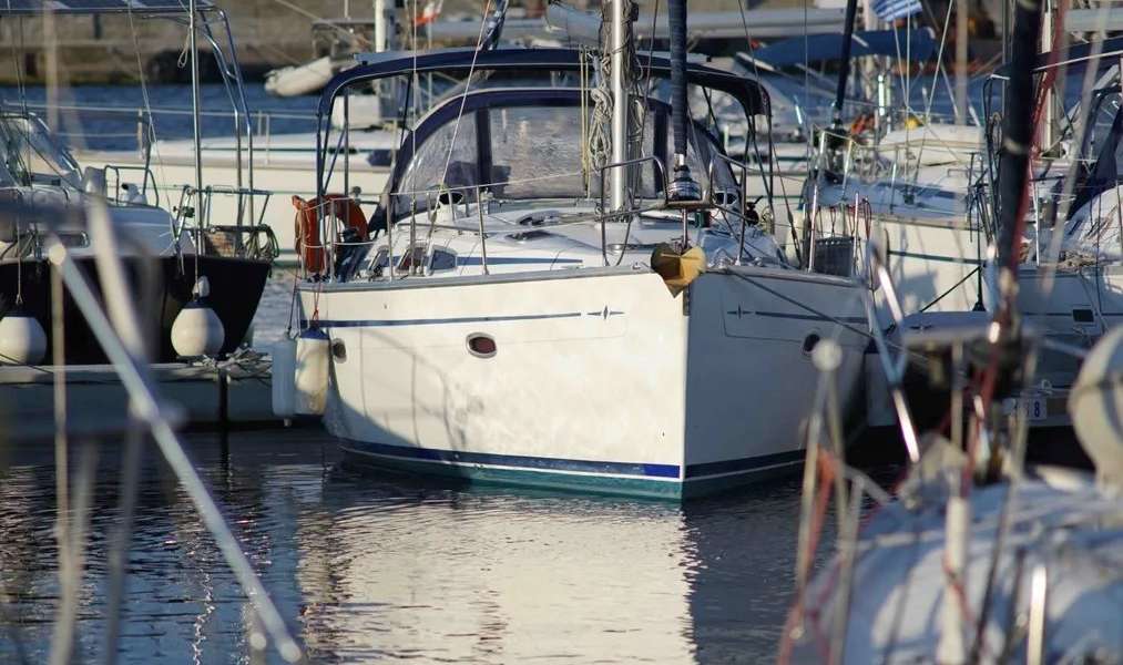 Sailboat Bavaria 40 Cruiser