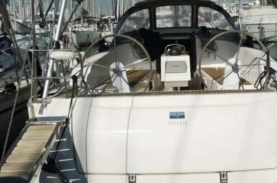 Парусная яхта Bavaria 41