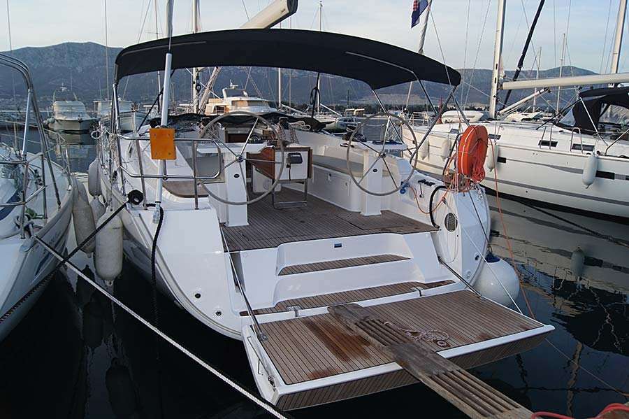 Sailboat Bavaria 45 Cruiser