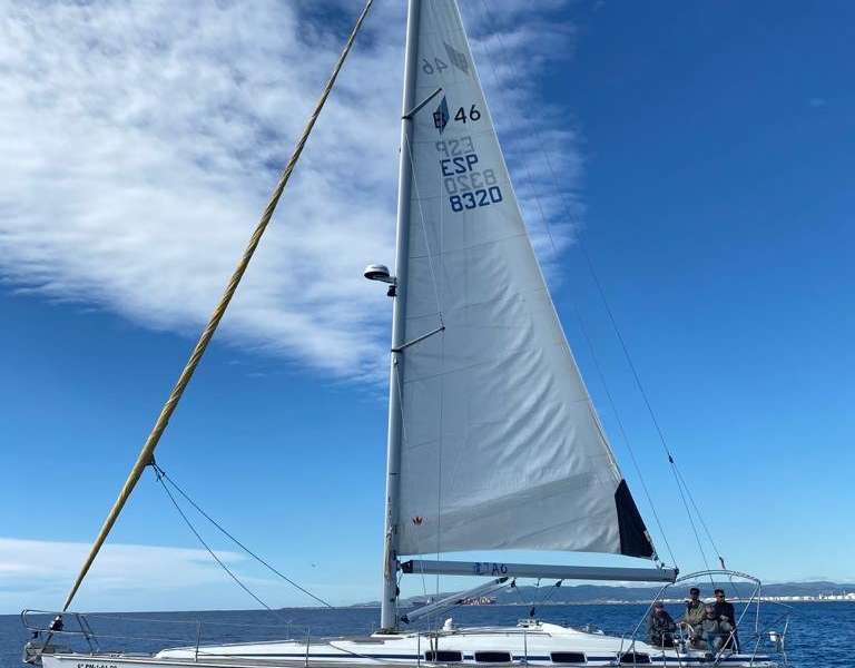 Sailboat Bavaria 45 Cruiser