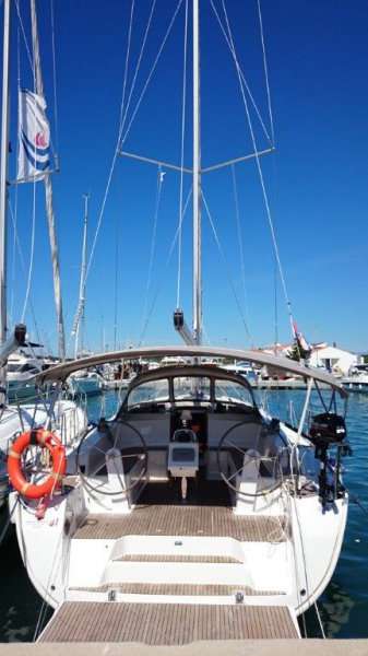 Парусная яхта Bavaria 46 Cruiser