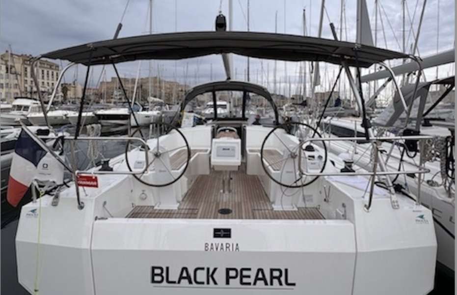 Barca a vela Bavaria C38