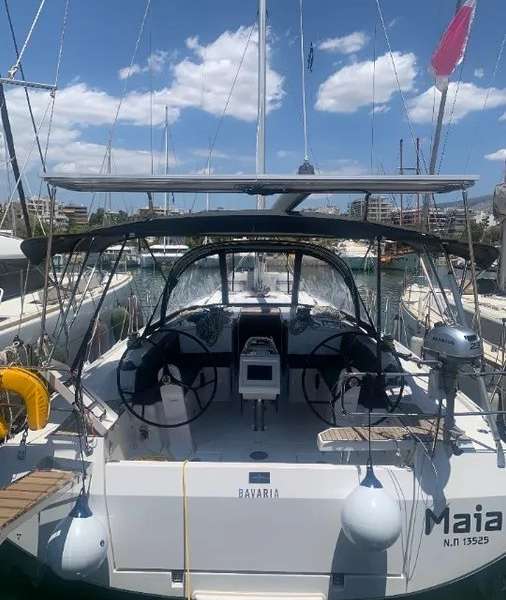 Sailboat Bavaria C42
