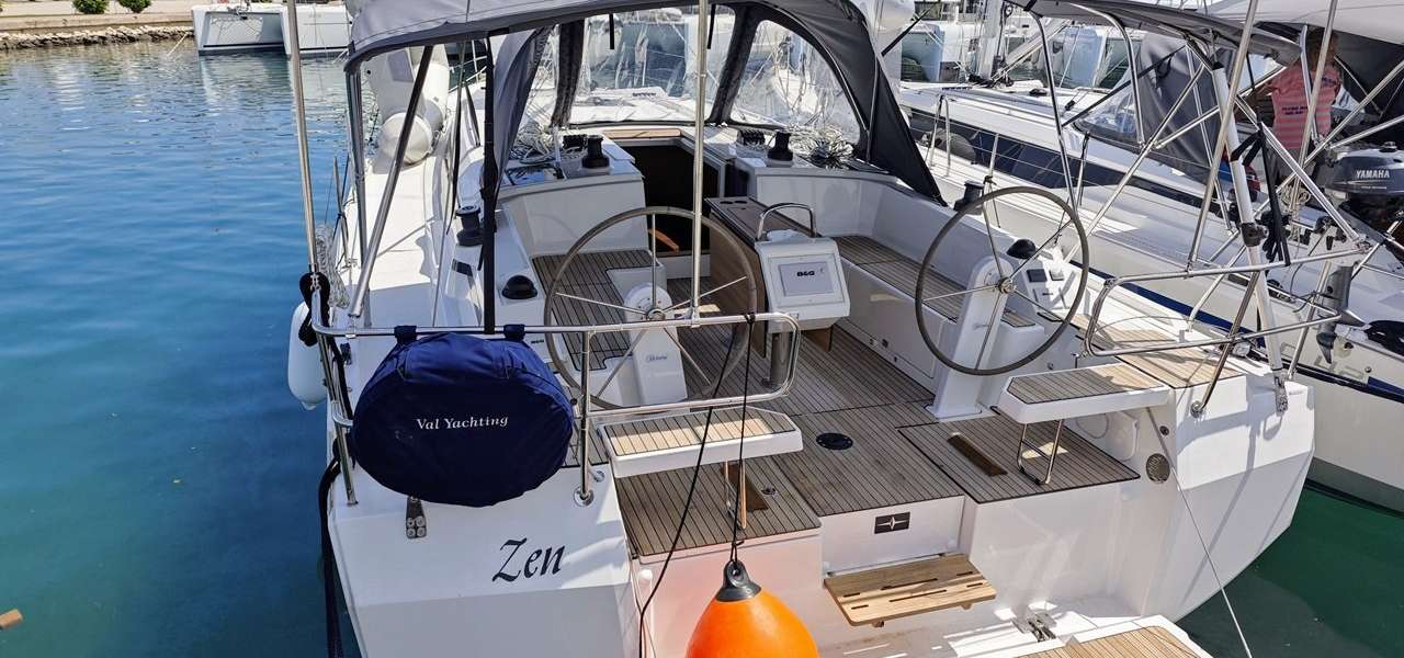 Łódź Żaglowa Bavaria C42