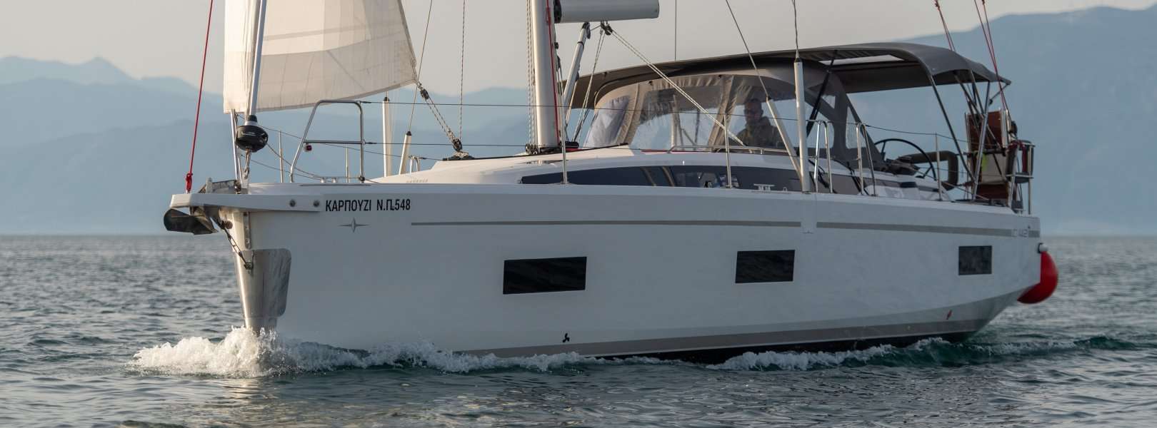 Sailboat Bavaria C42