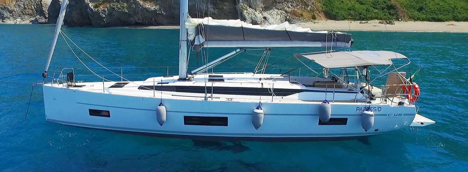 Sailboat Bavaria C45