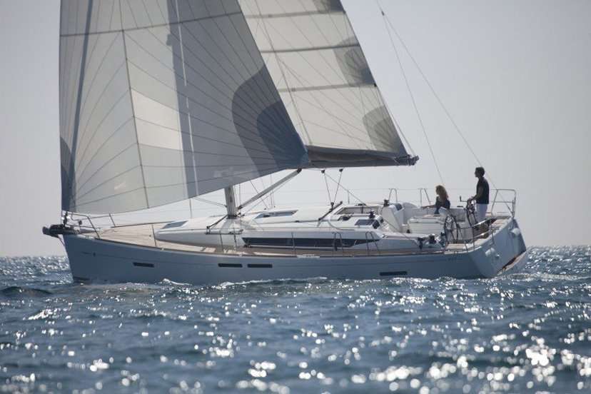 Sailboat Bavaria C45