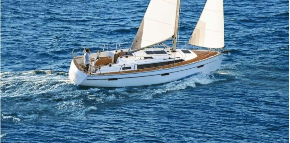 Velero Bavaria Cruiser 37