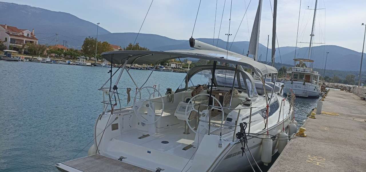 Sailboat Bavaria Cruiser 41