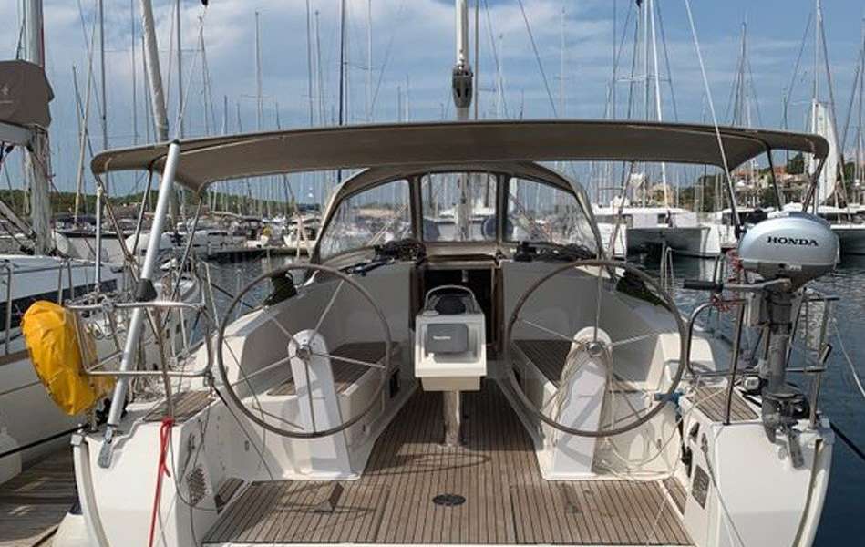 Velero Bavaria Cruiser 41