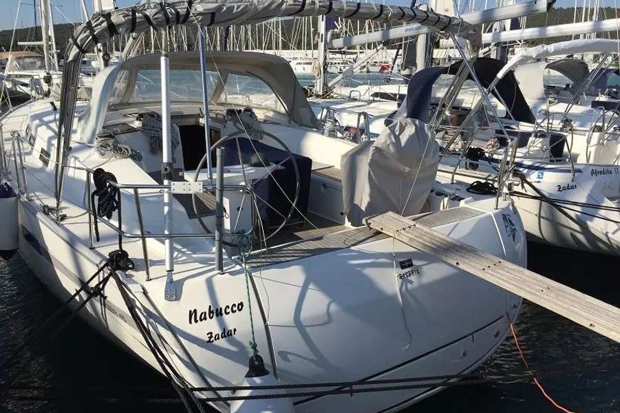 Парусная яхта Bavaria 45 Cruiser