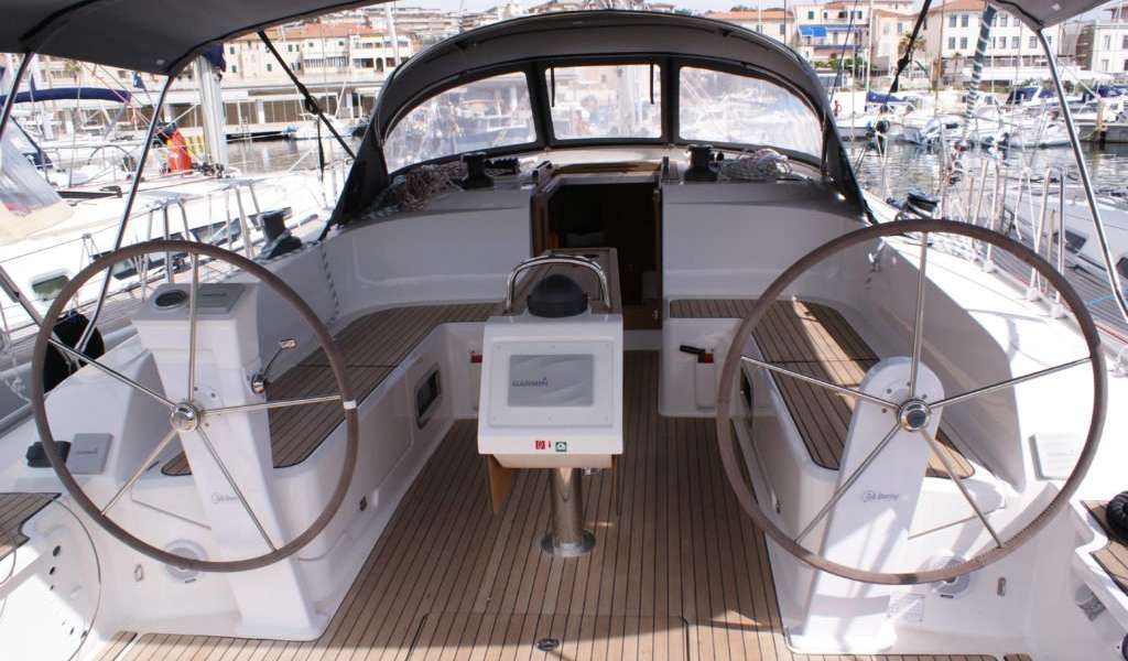 Velero Bavaria Cruiser 46