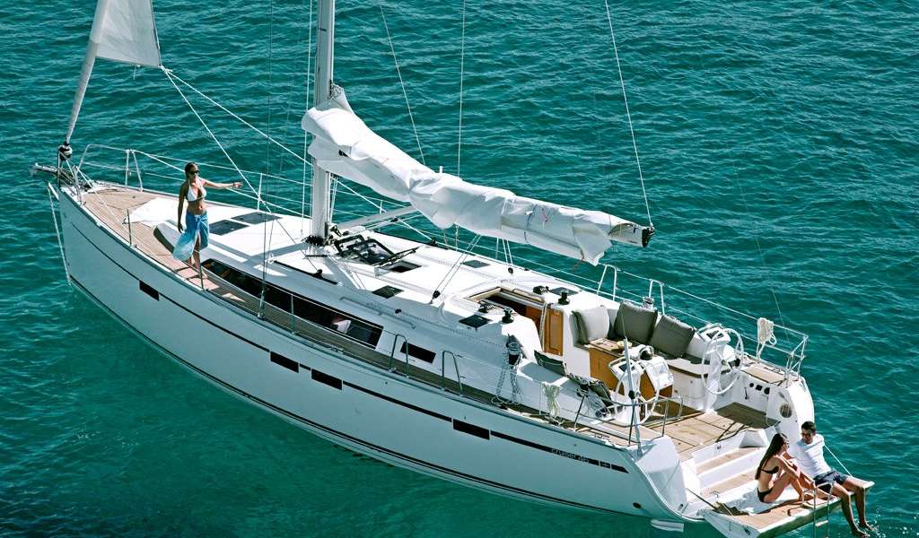 Sailboat Bavaria Cruiser 46