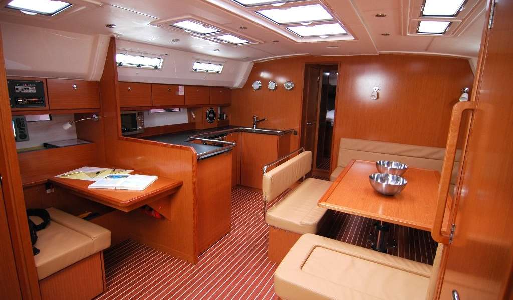 Sailboat Bavaria Cruiser 50