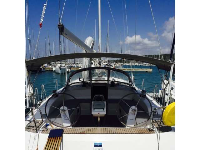 Barca a vela Bavaria Cruiser 51
