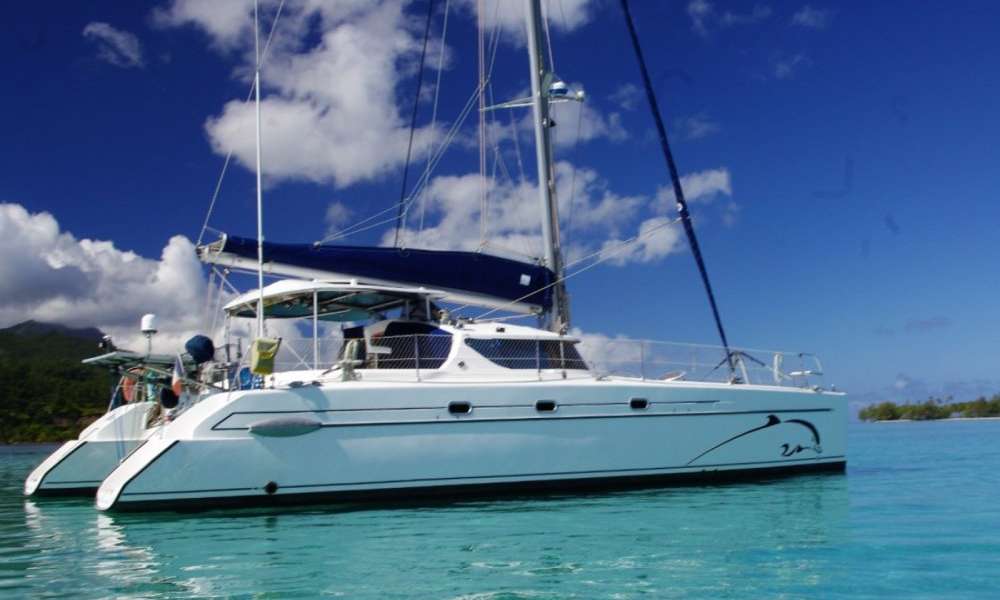 Catamaran Belize 43