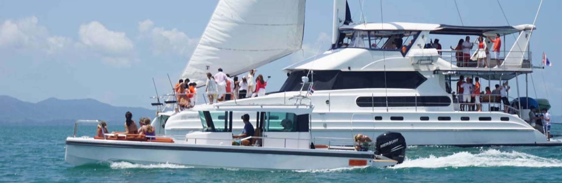 Catamaran Blue Lagoon 70