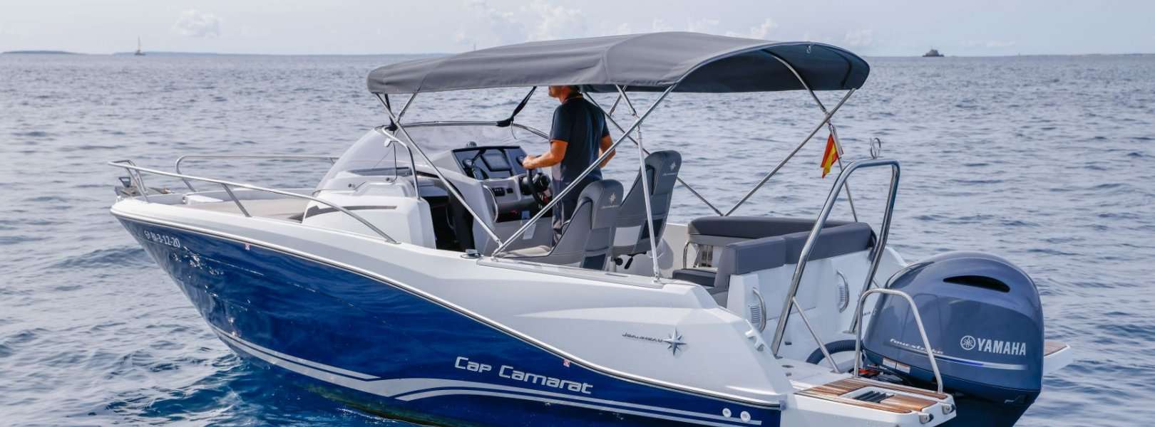 Motor boat Cap Camarat 6.5 WA