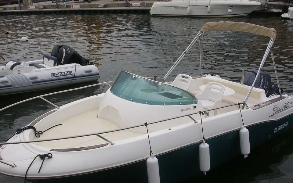 Motor boat Cap Camarat 625 Wa