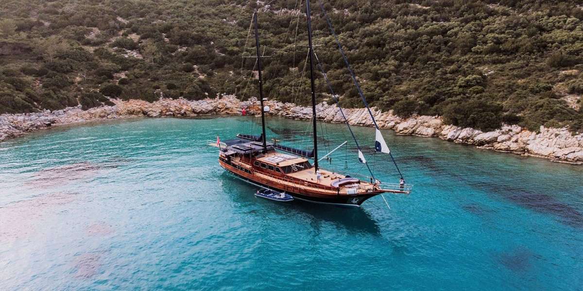 Gulet Capricorn 1