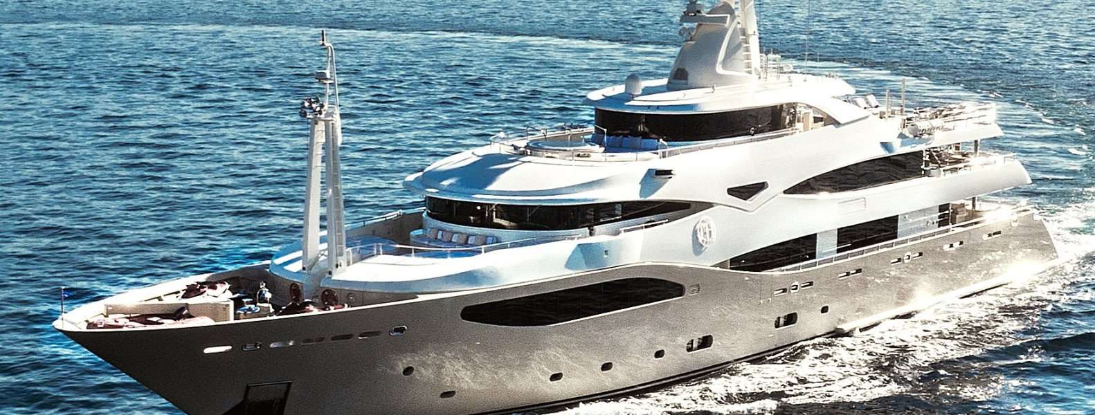 Yacht di Lusso CRN 60