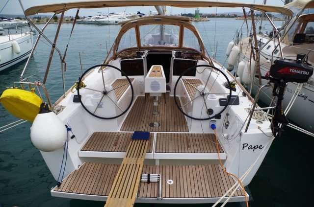 Sailboat Dufour 350 Grand Large