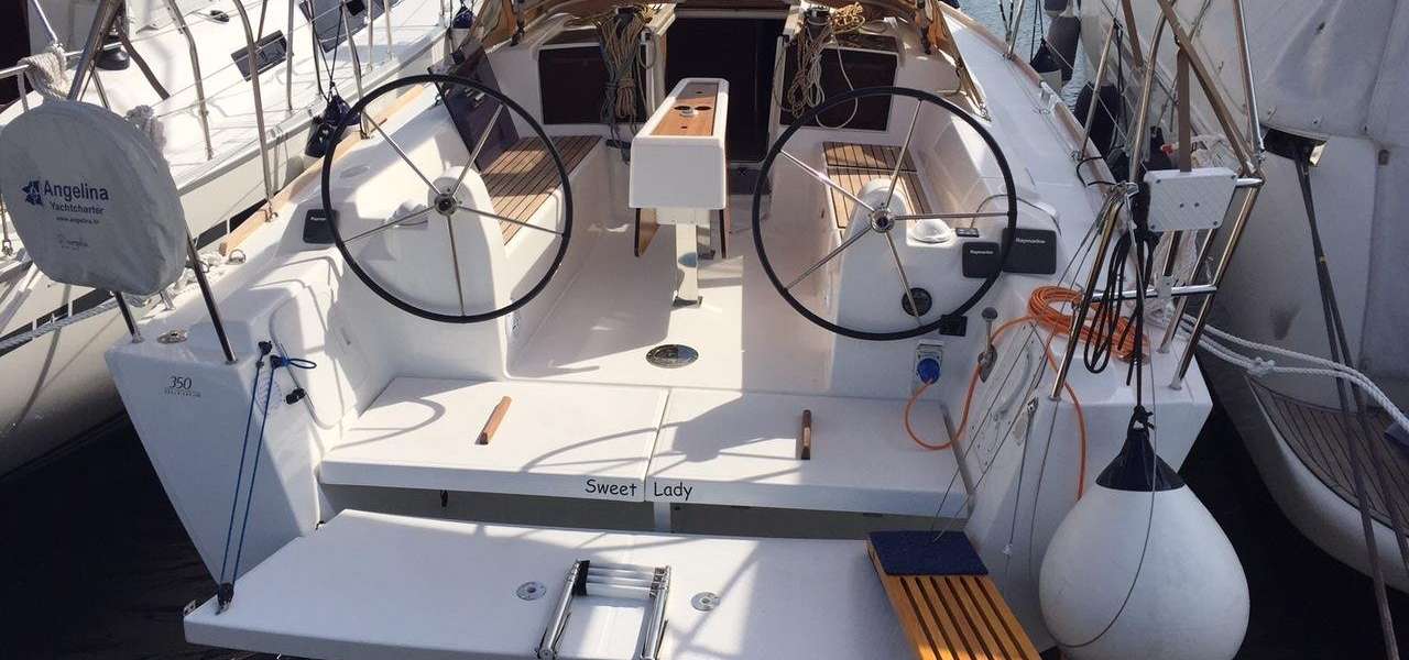 Sailboat Dufour 350 Grand Large