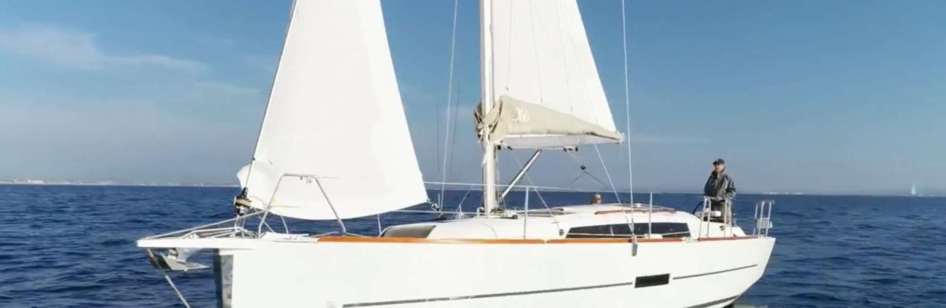 Sailboat Dufour 360 Grand Large