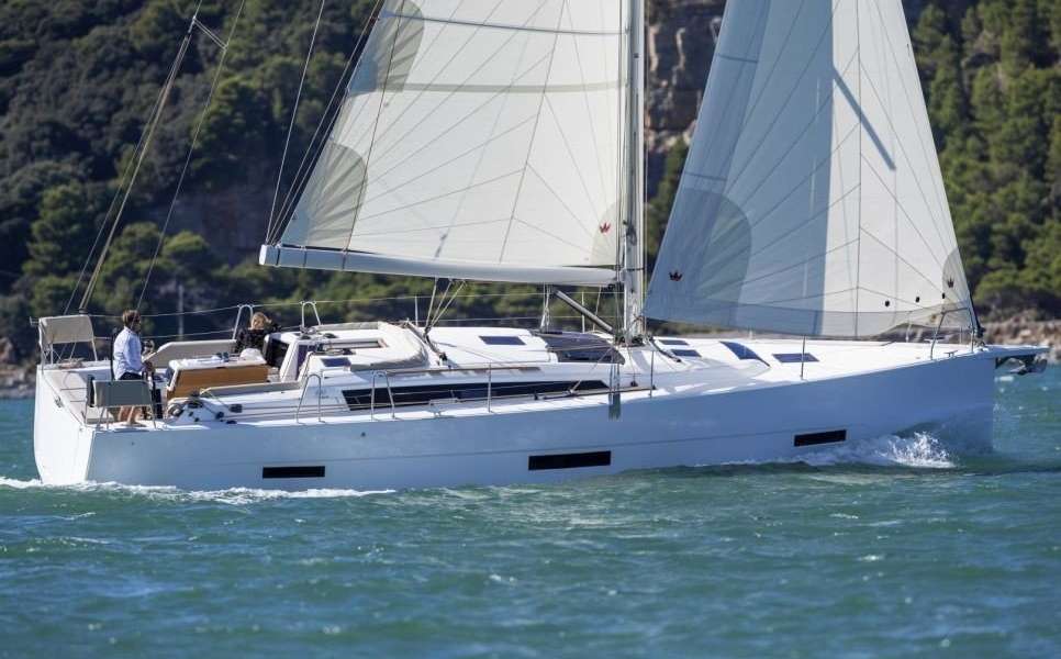 Sailboat Dufour 430 Grand Large