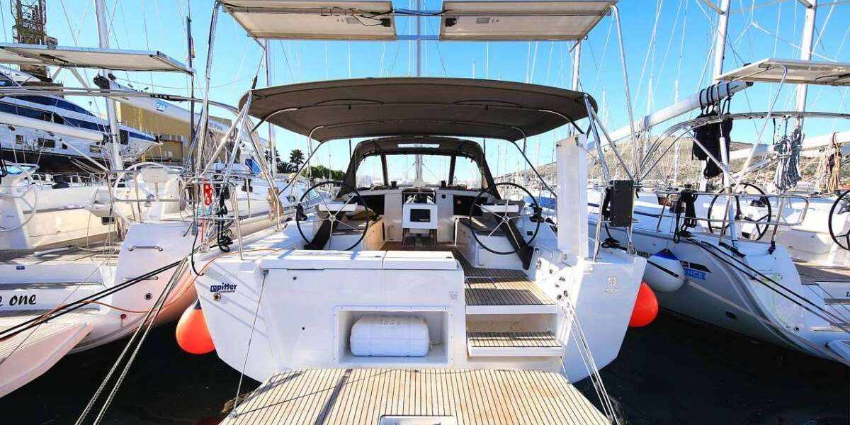 Sailboat Dufour 430 Grand Large