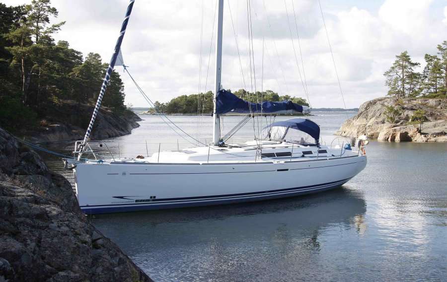 Velero Dufour 455