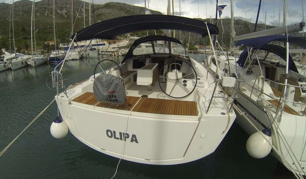 Sailboat Dufour 460 Grand Large