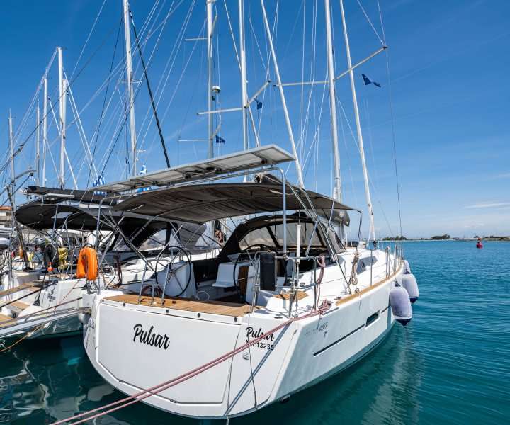 Sailboat Dufour 460 Grand Large