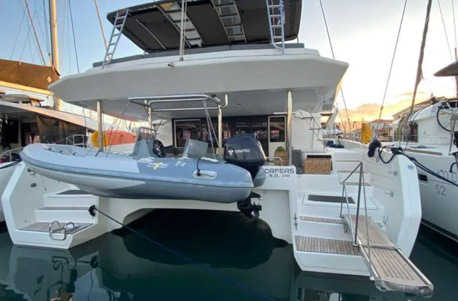 Katamaran Dufour 48 Catamaran