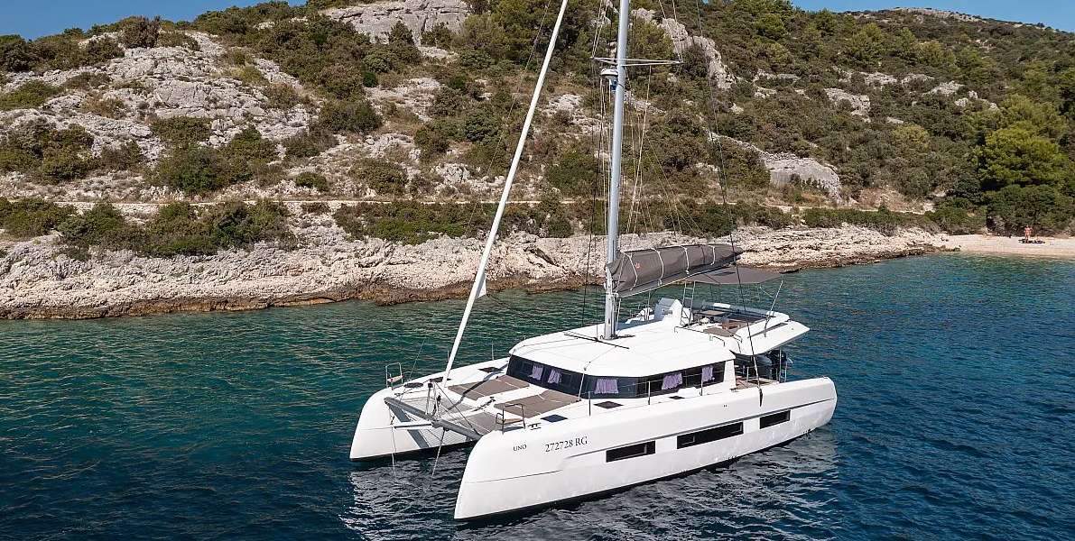 Katamaran Dufour 48 Catamaran