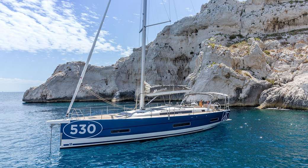 Sailboat Dufour 530