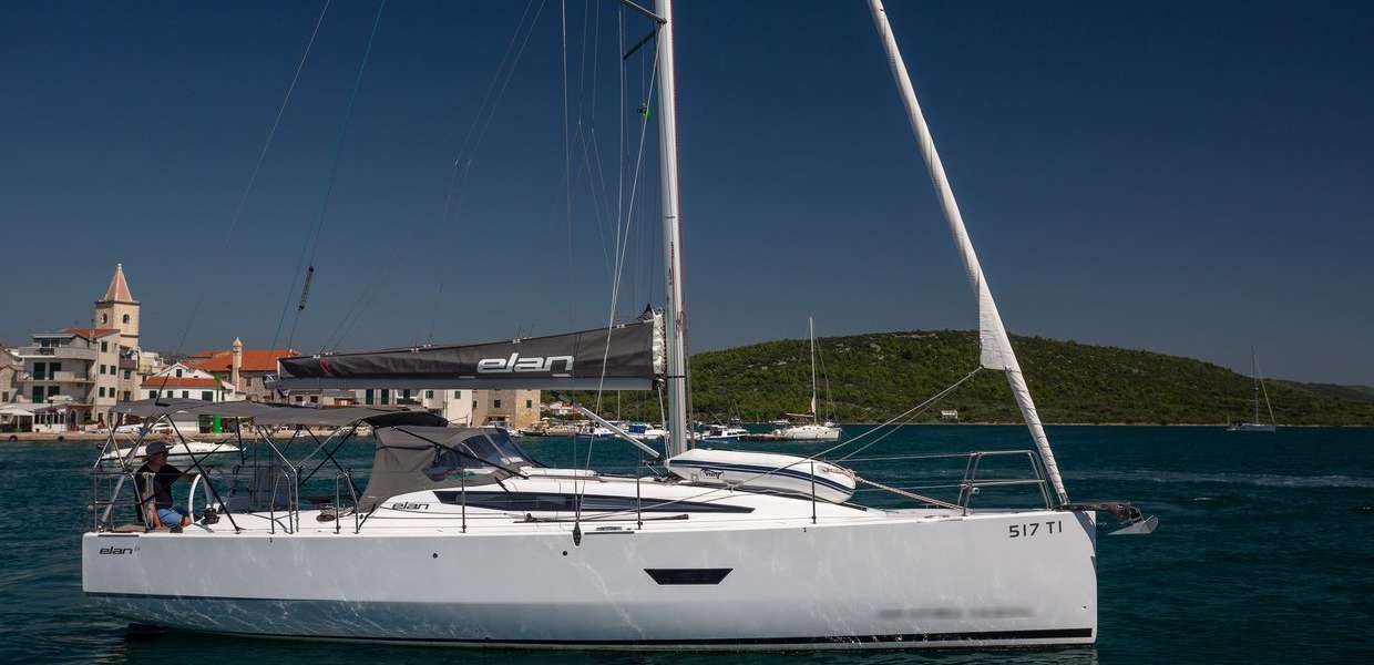 Segelboot Elan E4