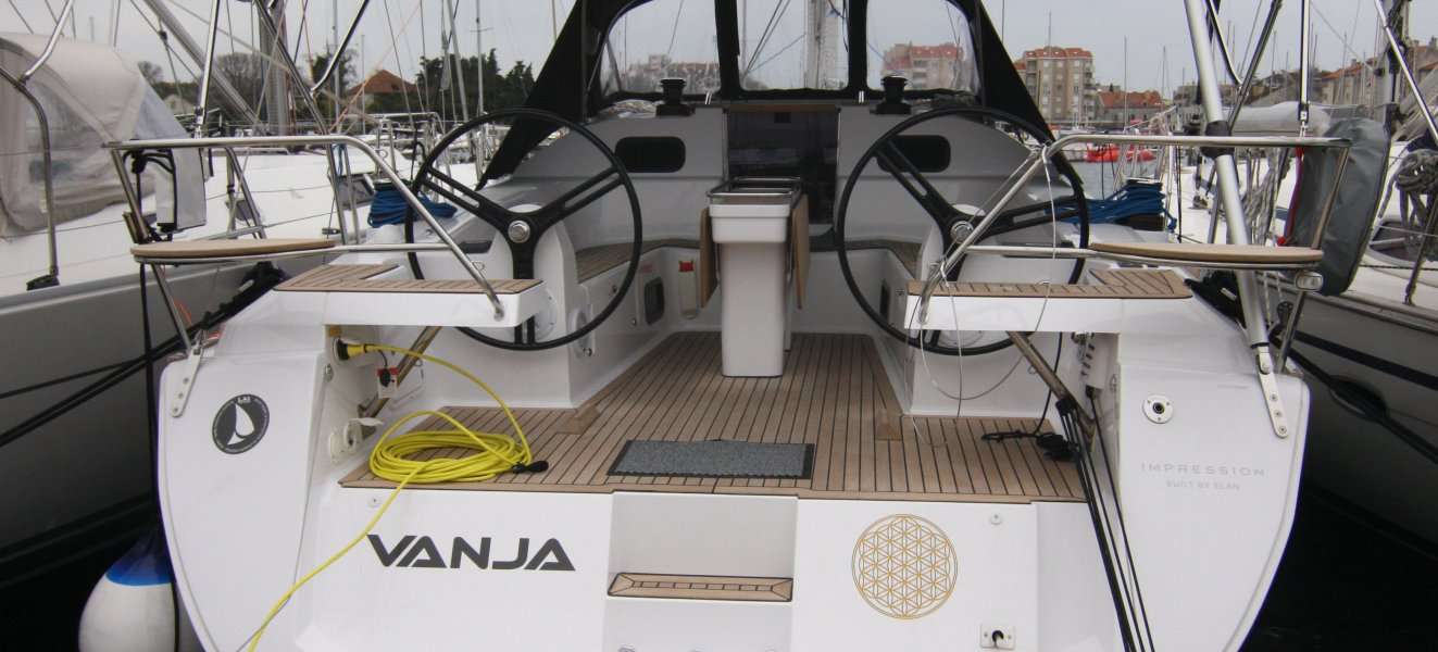Barca a vela Elan Impression 45