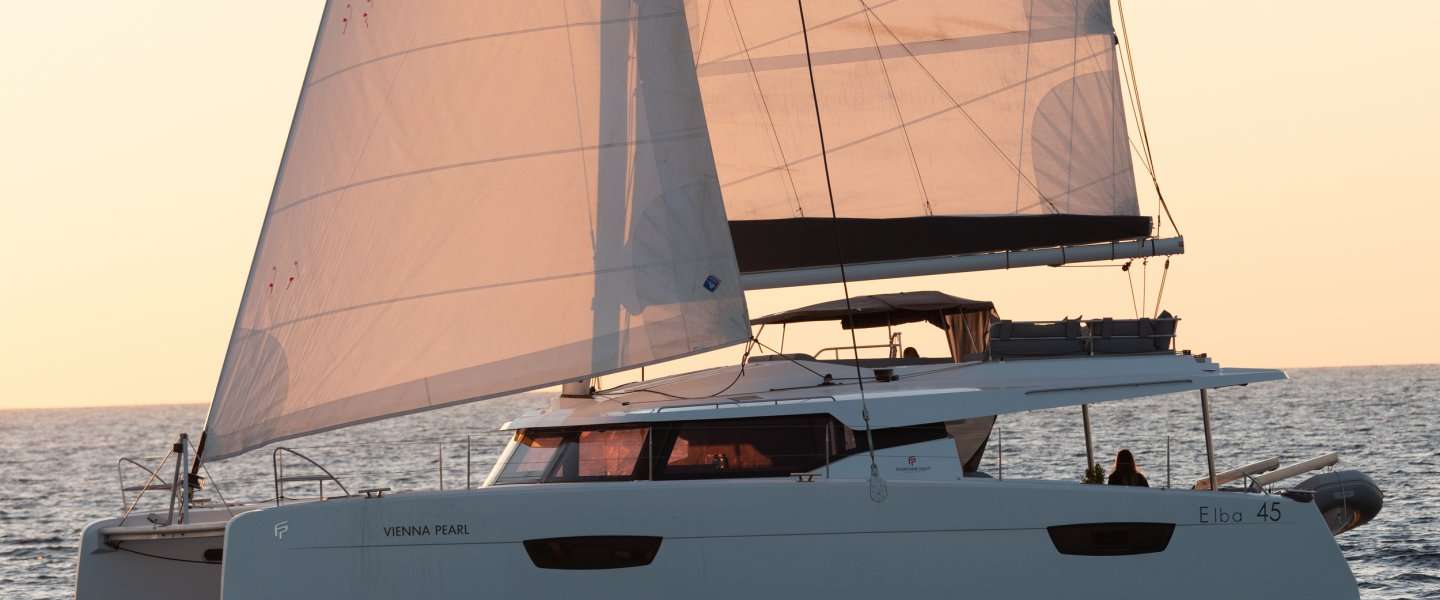 Catamarán Elba 45